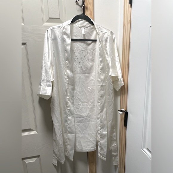 WIFEY robe - Picture 1 of 5